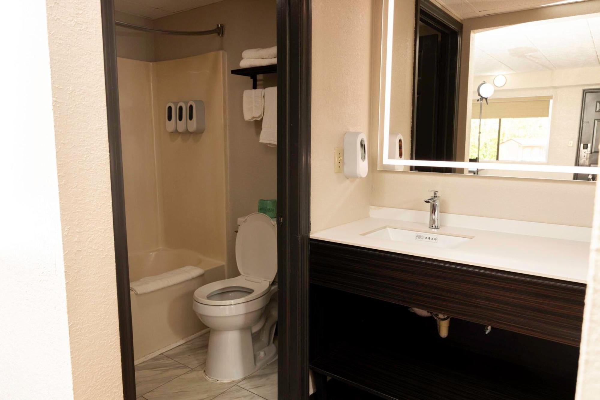 Paragon Inn Hillsboro Εξωτερικό φωτογραφία